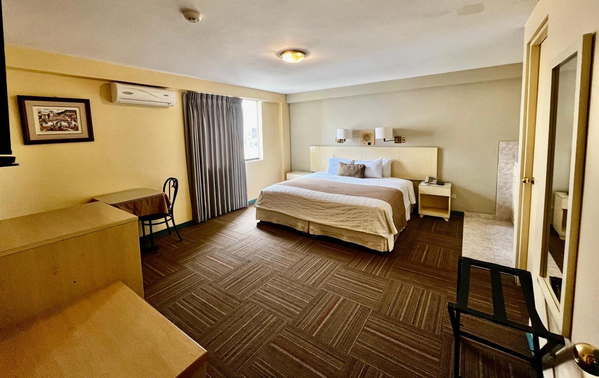 Embajadores Hotel Lima Zewnętrze zdjęcie