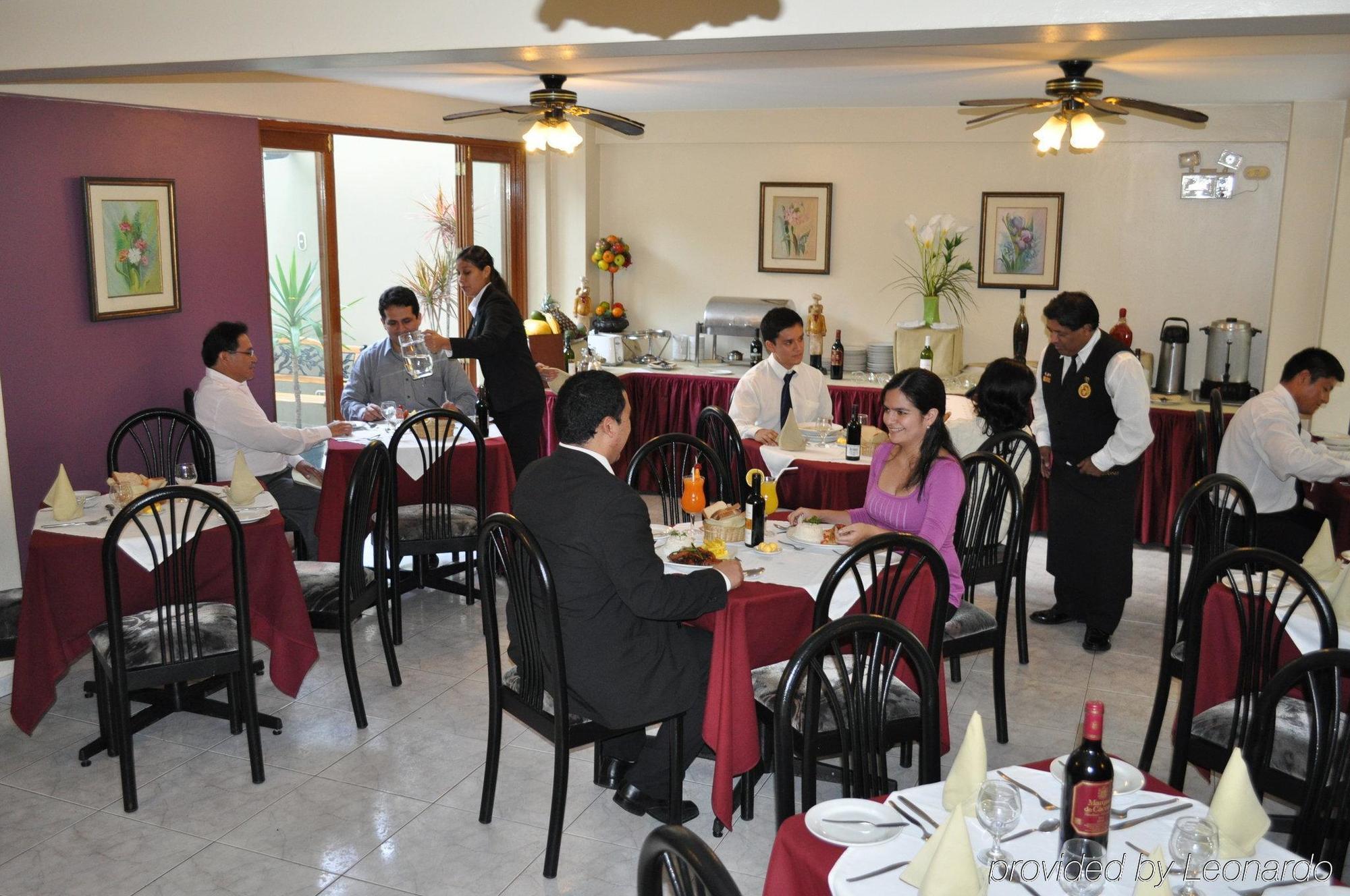 Embajadores Hotel Lima Restauracja zdjęcie